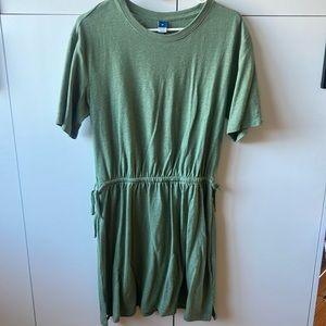 Old Navy Cinched Short Sleeved T-shirt Dress